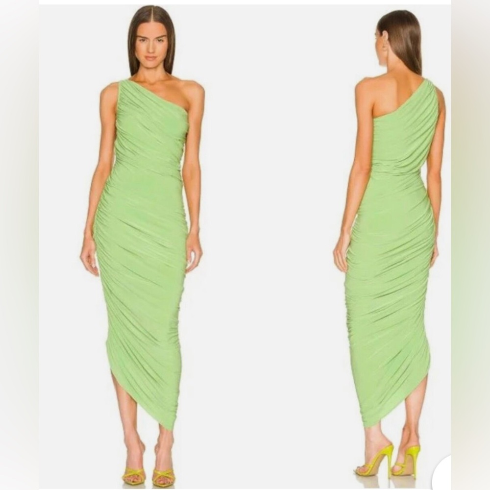COPY - Norman Kamali Gemini Green Diana Gown 
NWT 
XXS (32)